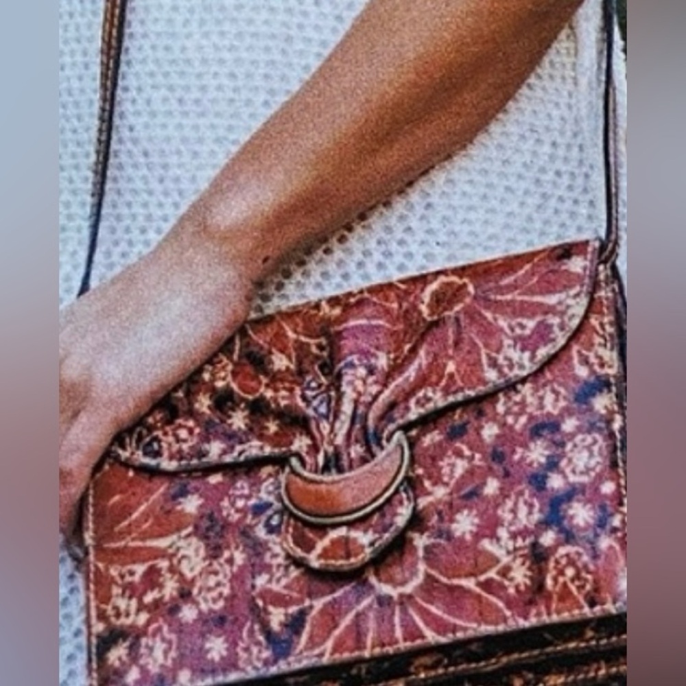 Patricia Nash Van Sannio 70’s Revival Crossbody Clutch